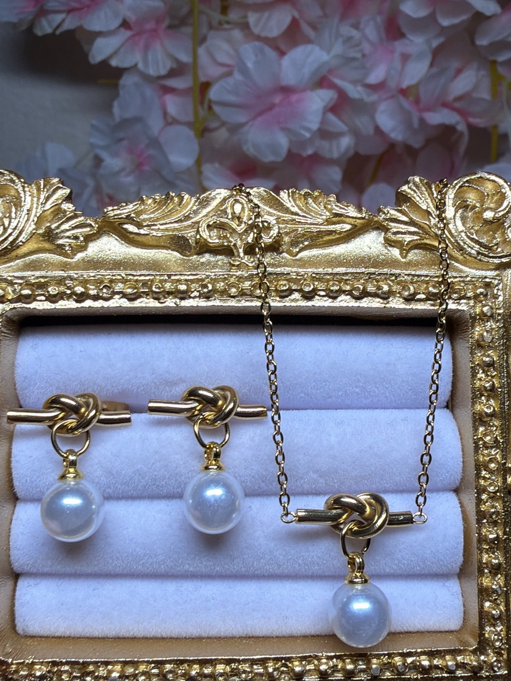 Gold Knot Necklace and Pearl Drop Earrings Set - White Pearls